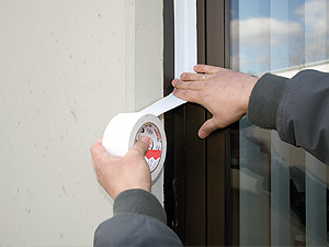 Besonders leicht abrollbares PVC-Schutzband